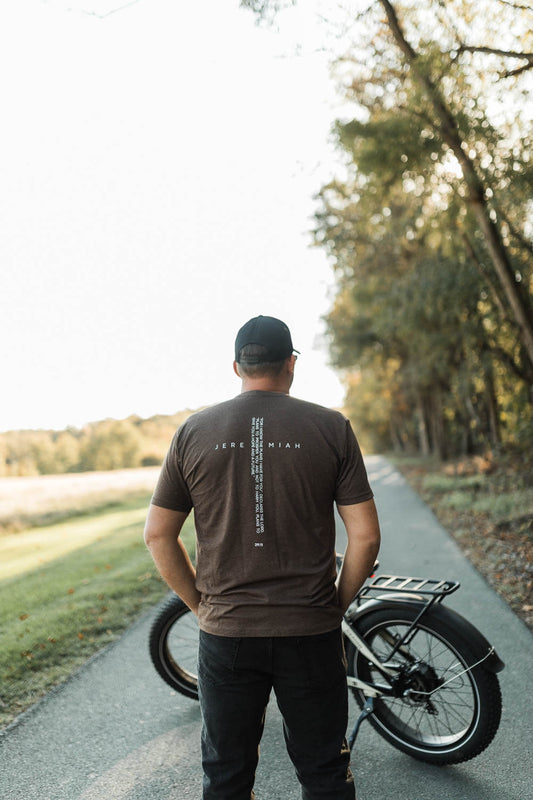 Brown short sleeve